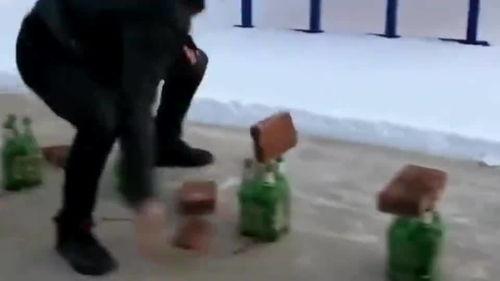 湖南搞笑图,笑料百出，欢乐无限